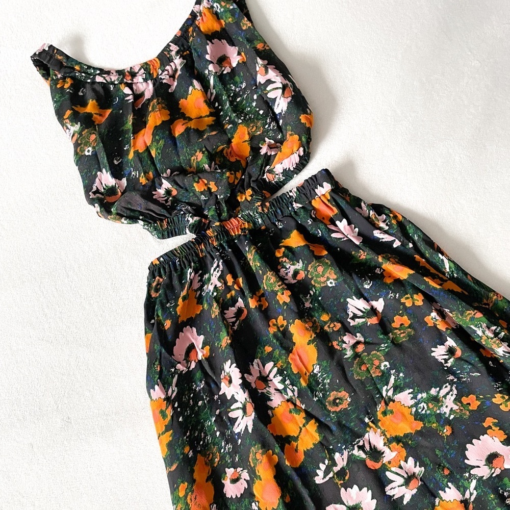 Wilfred Floral Cut-out Halter Maxi Dress - Picture 2 of 13